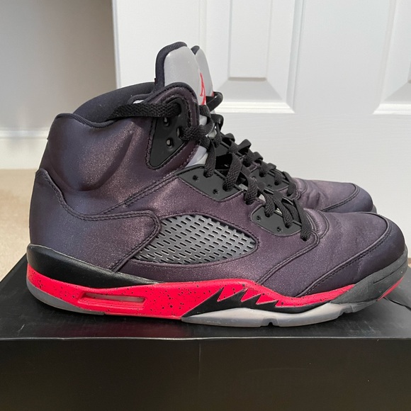 Air Jordan 5 Retro main image 5